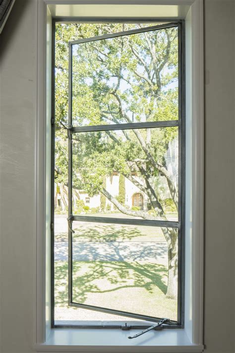 single pane metal frame window